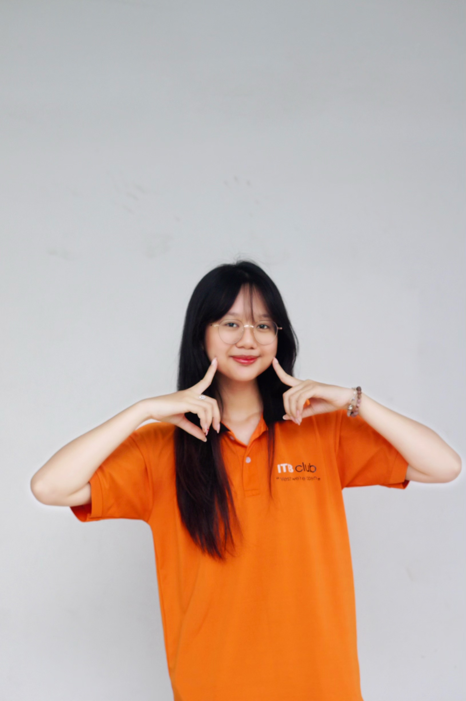 Trần Lâm Thục Nhi