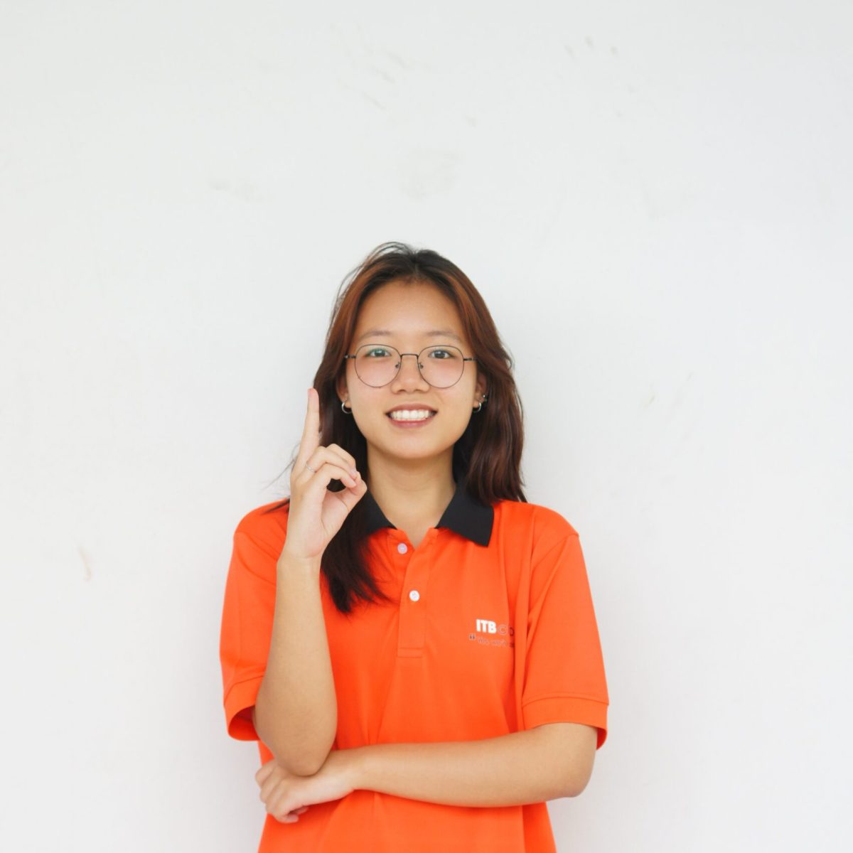 Nguyễn Hồ<BR>  Bảo Nghi 